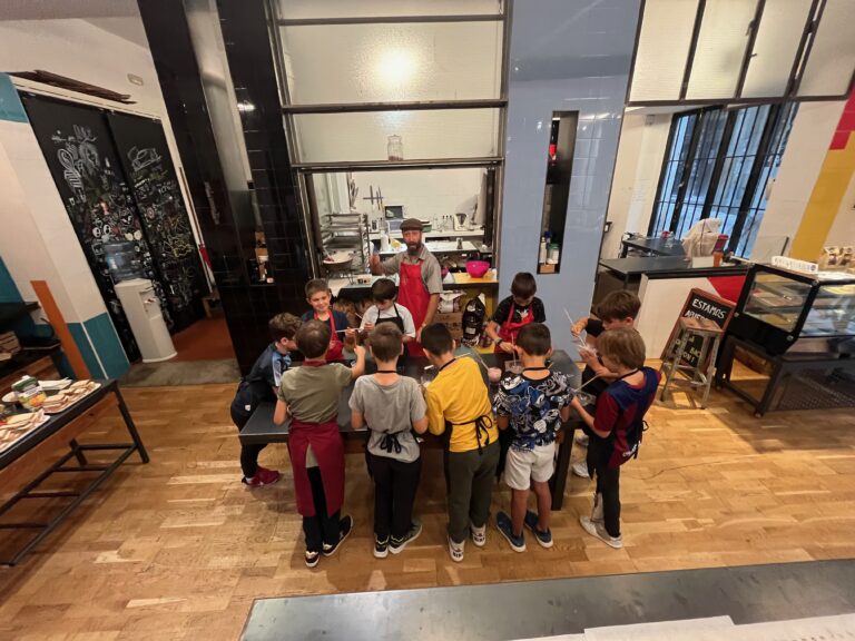 Çukor, centro de talleres