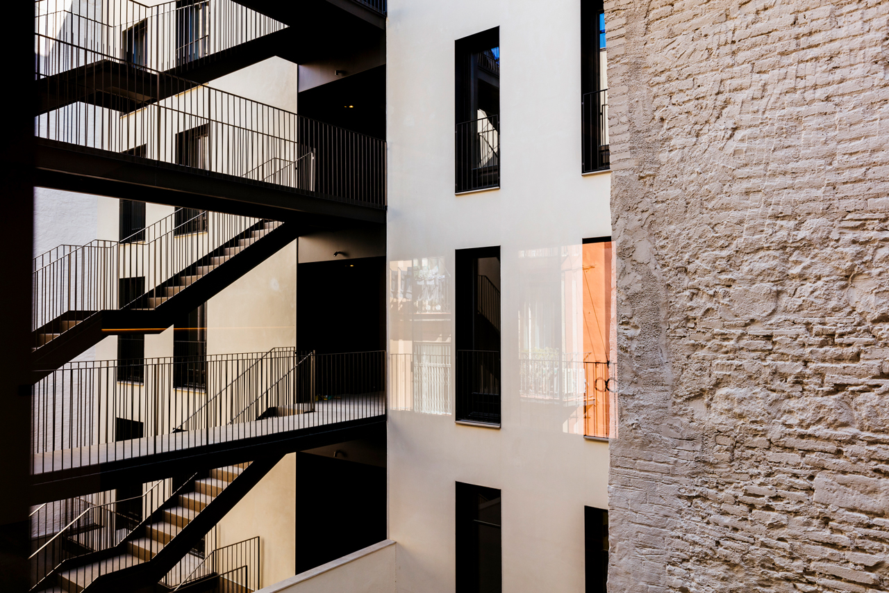 Promoción de viviendas en C/Princesa, Barcelona